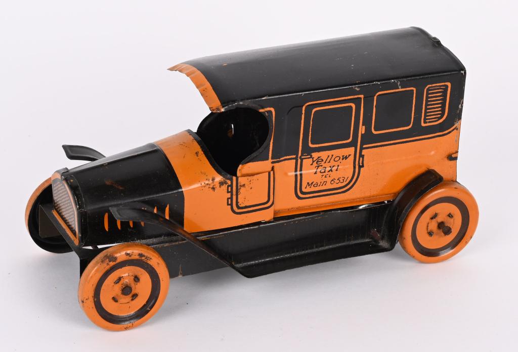 CHEIN TIN WINDUP YELLOW TAXI (1 of 5)