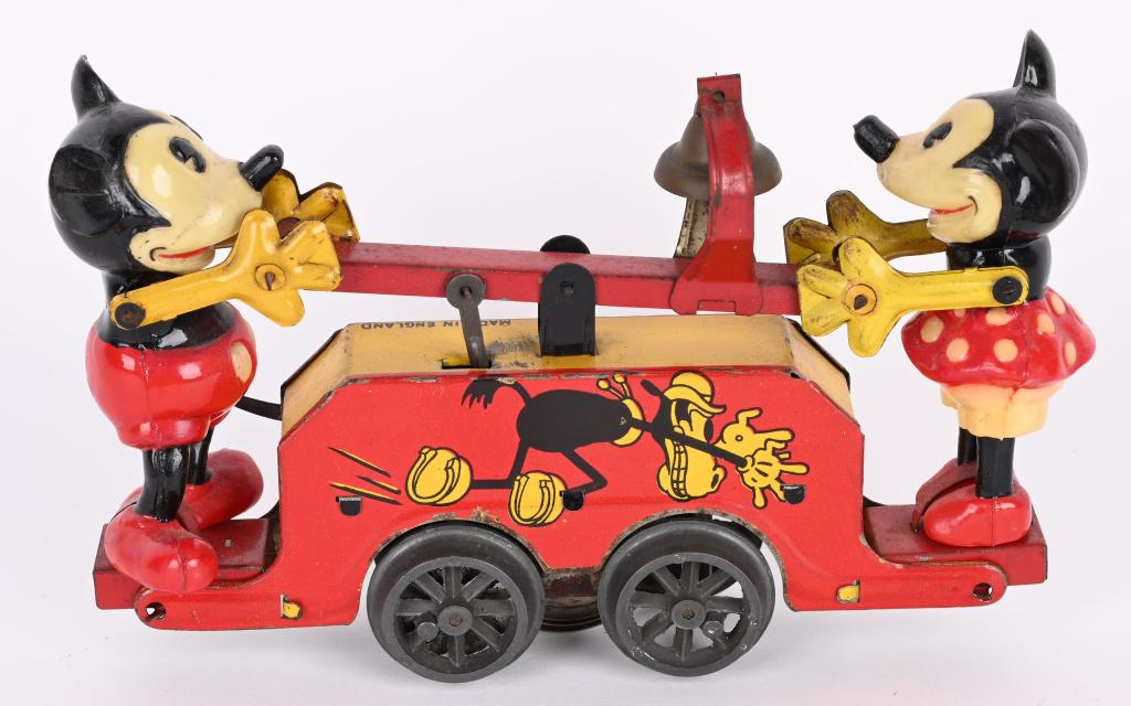 WELLS WINDUP MICKEY & MINNIE MOUSE HANDCAR (1 of 2)