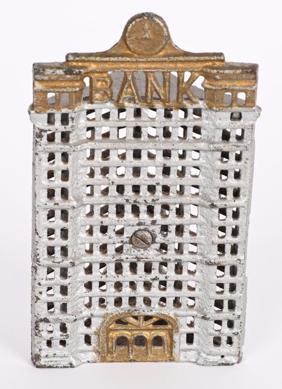 KENTON CAST IRON TRIANGLE BANK BUILDING (1 of 5)