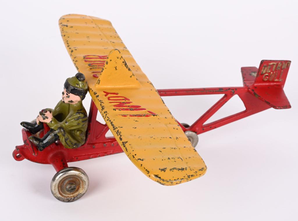 HUBLEY CAST IRON LINDY GLIDER (1 of 6)