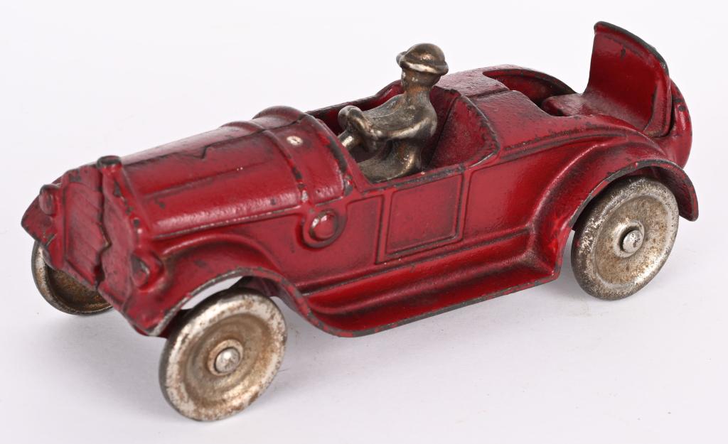 KILGORE CAST IRON ROADSTER w/ DRIVER (1 of 4)