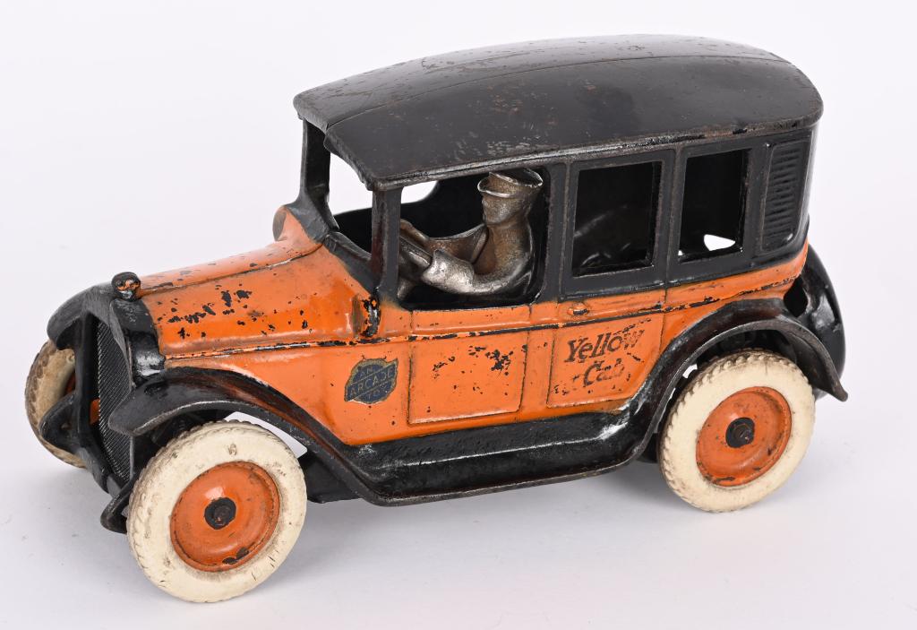 ARCADE CAST IRON DOUBLE STRIPE YELLOW CAB (1 of 6)