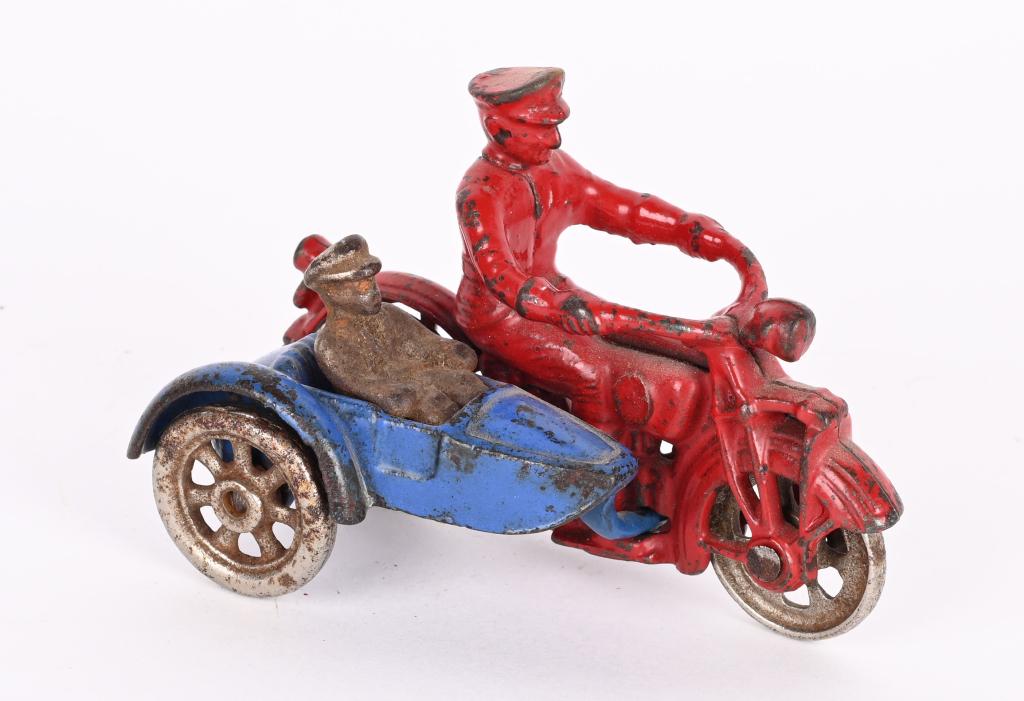 KILGORE CAST IRON SIDECAR MOTORCYCLE (1 of 3)