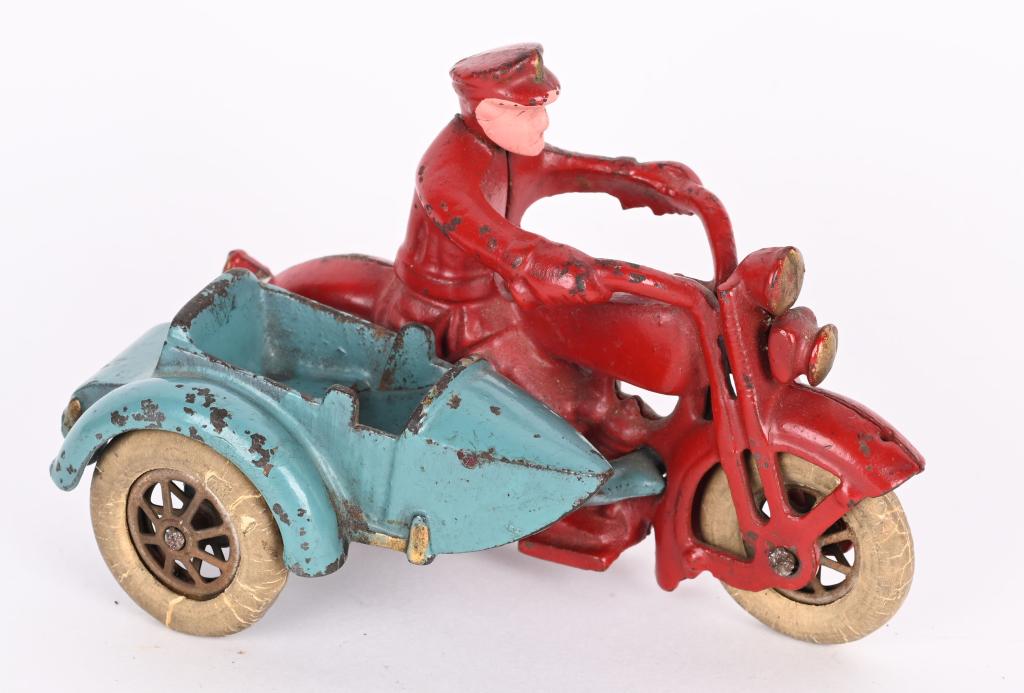 HUBLEY C.I. HARLEY DAVIDSON SIDECAR CYCLE (1 of 4)