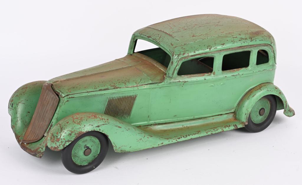 COR COR PRESSED STEEL GRAHAM SEDAN (1 of 5)