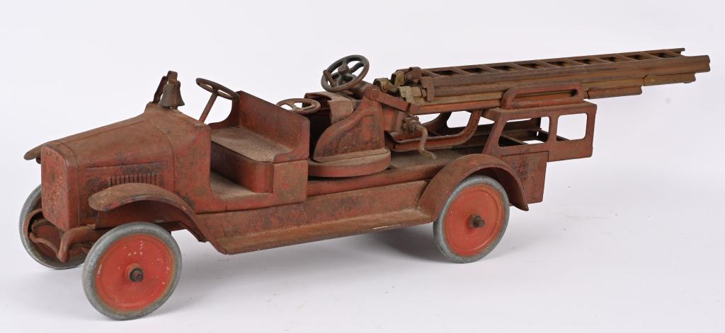 BUDDY L PRESSED STEEL AERIAL LADDER TRUCK: Buddy L pressed steel Aerial Ladder Truck. All original condition. Perfect for restoration. 38" Very Good