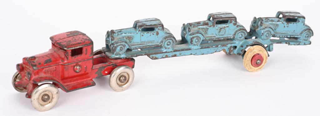 HUBLEY CAST IRON CAR CARRIER w/ CAST IN CARS (1 of 4)