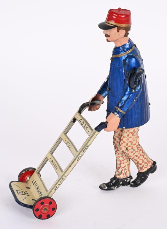 LEHMANN TIN WINDUP ADAM THE PORTER (1 of 4)