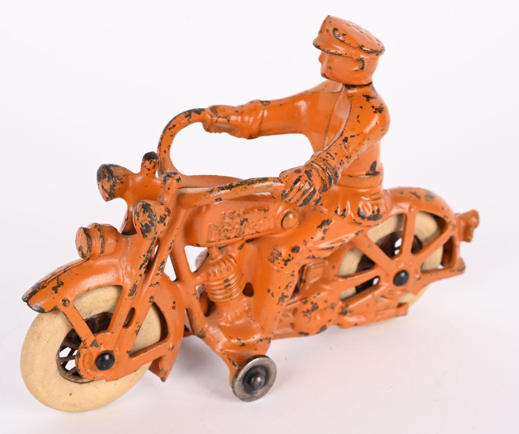 HUBLEY HARLEY DAVIDSON SWIVEL HEAD MOTORCYCLE (1 of 4)