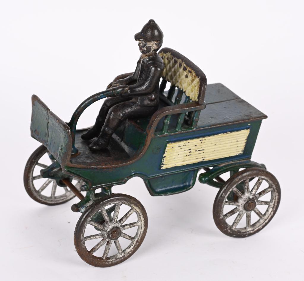 IVES CAST IRON RUN ABOUT (1 of 4)