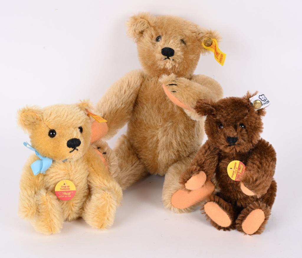 3- STEIFF TEDDY BEARS (1 of 4)