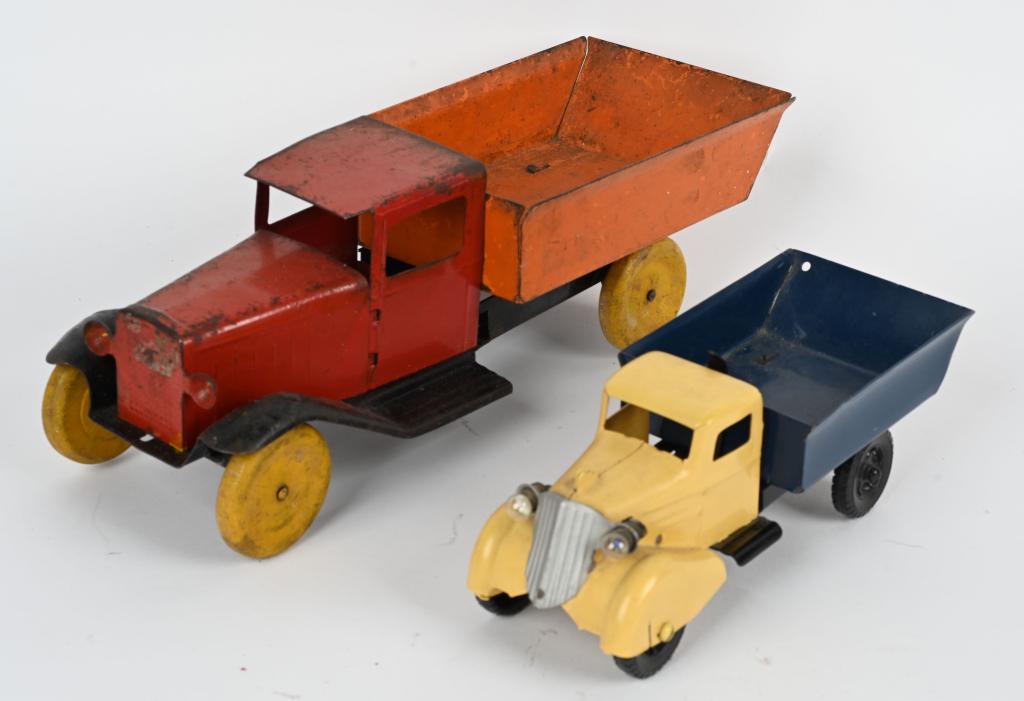 2- WYANDOTTE PRESSED STEEL TRUCK (1 of 5)