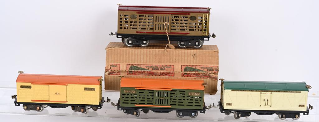 4- LIONEL PREWAR STANDARD GAUGE FREIGHT CARS (1 of 2)