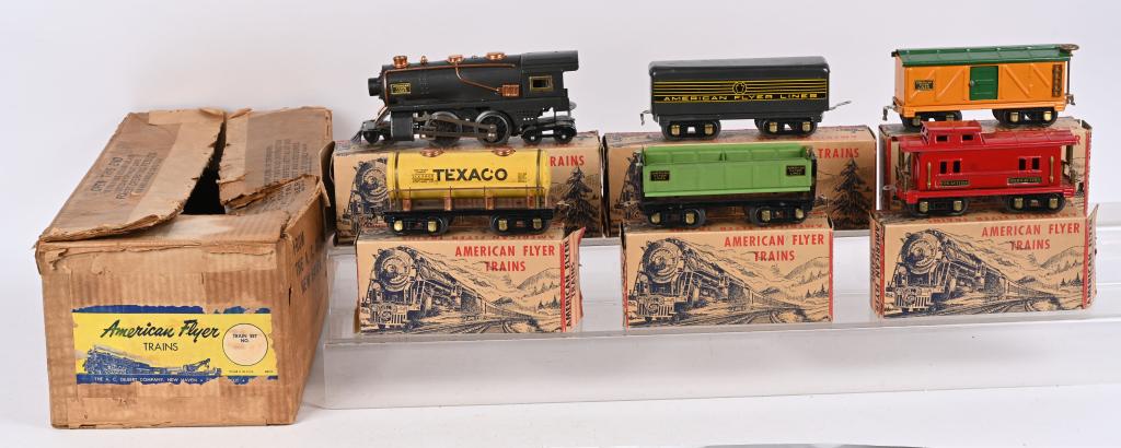 AMERICAN FLYER 4303 LOCO & TENDER W/ FREIGHT SET: Includes 4303 Locomotive & Tender, 3015 Auto Car, 3018 Oil Car, 3019 Dump, and 3017 Caboose. All with Boxes in Set Box. Excellent