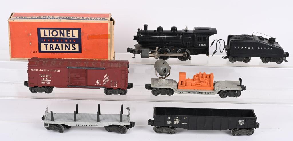 LIONEL 1656 SWITCHER & TENDER w/ ROLLING STOCK (1 of 4)