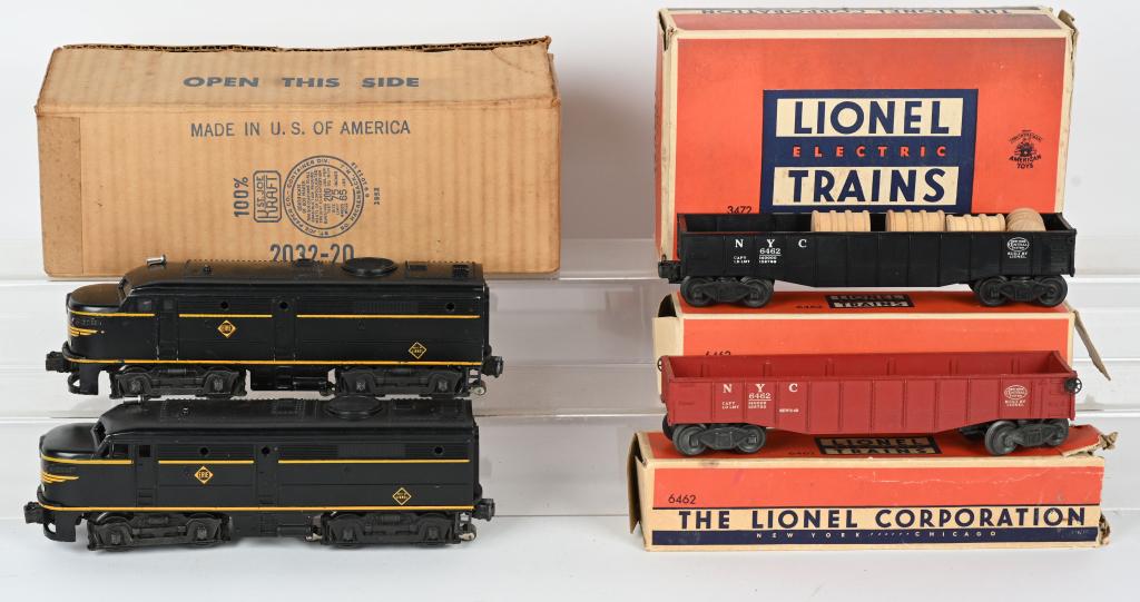 LIONEL 2032 DIESEL LOCOMOTIVE w/ CARS (1 of 5)