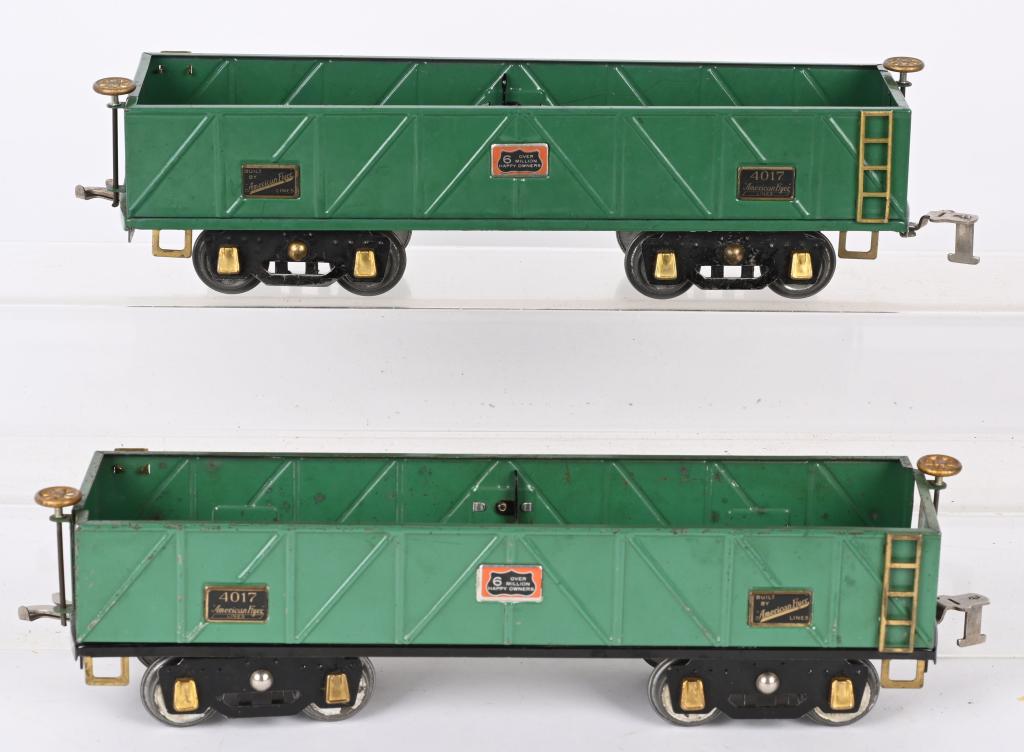 2- AMERICAN FLYER 4017 STANDARD GAUGE GONDOLAS: 2 American Flyer No. 4017 Gondolas. One is all original and the other has touch up. Both display nicely. Excellent