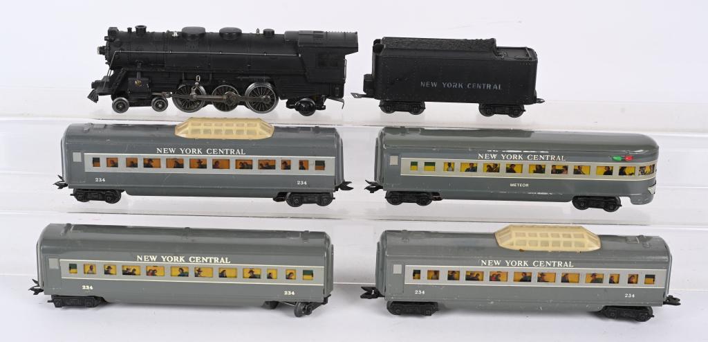 MARX 333 LOCOMOTIVE, TENDER & PASSENGER CARS: Includes 333 Locomotive, Tender, 2- 234 Passenger cars, 234 passenger car and Meteor Passenger car. Excellent