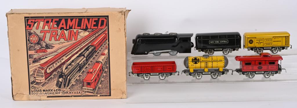 MARX STREAMLINE TIN WINDUP TRAIN SET w/ BOX (1 of 2)
