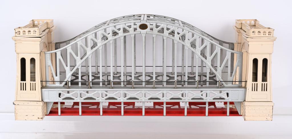 LIONEL 300 HELLGATE BRIDGE (1 of 2)