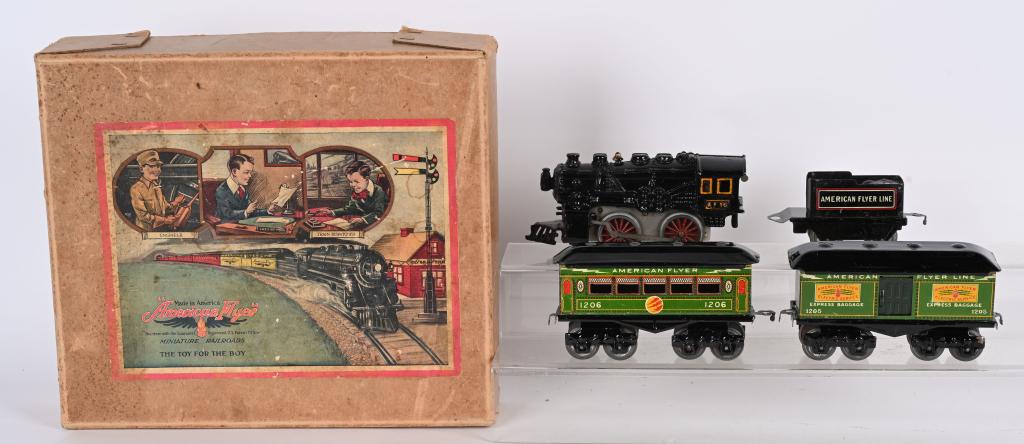 AMERICAN FLYER 16 LOCOMOTIVE & TENDER SET w/ BOX (1 of 5)