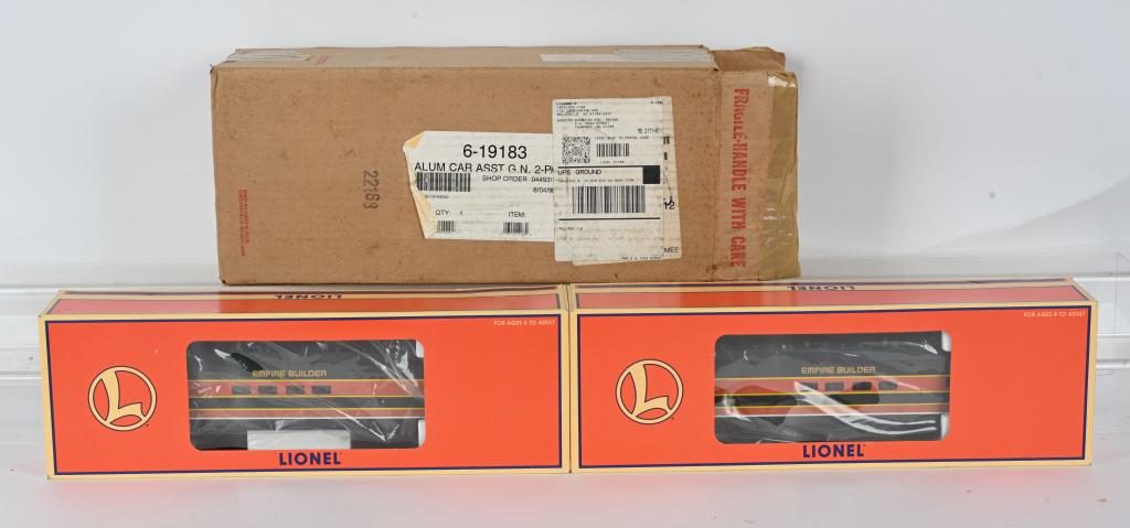 LIONEL G.N. PRAIRIEVIEW ALUMINUM VISTA DOME CARS (1 of 3)