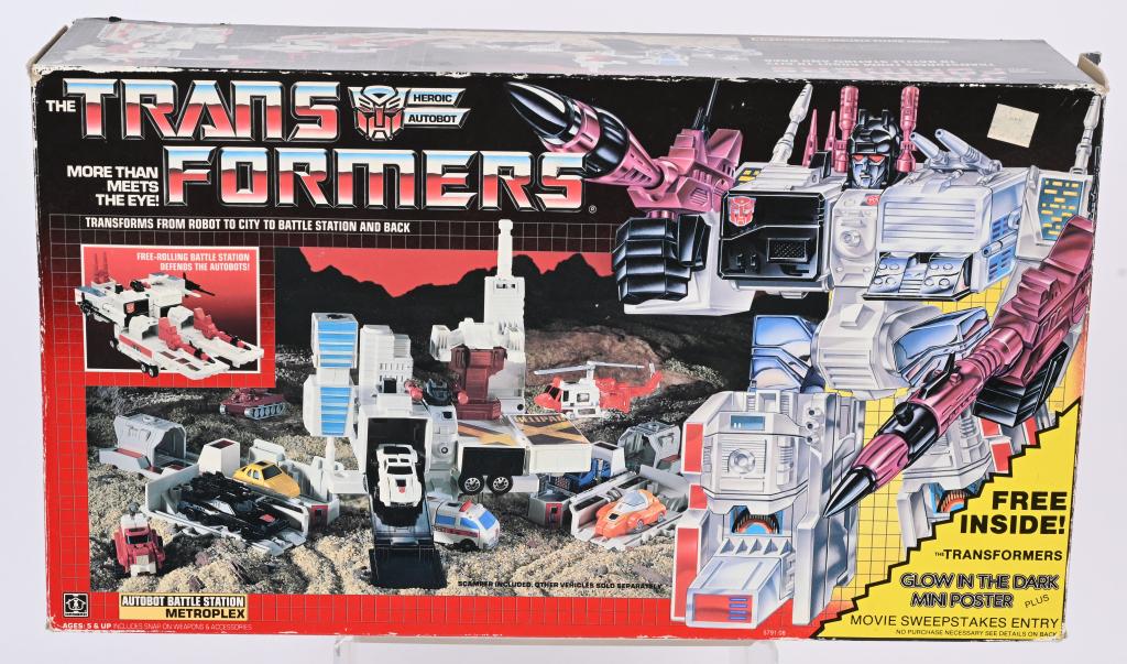 1985 HASBRO TRANS FORMERS METROPLEX w/ BOX (1 of 3)