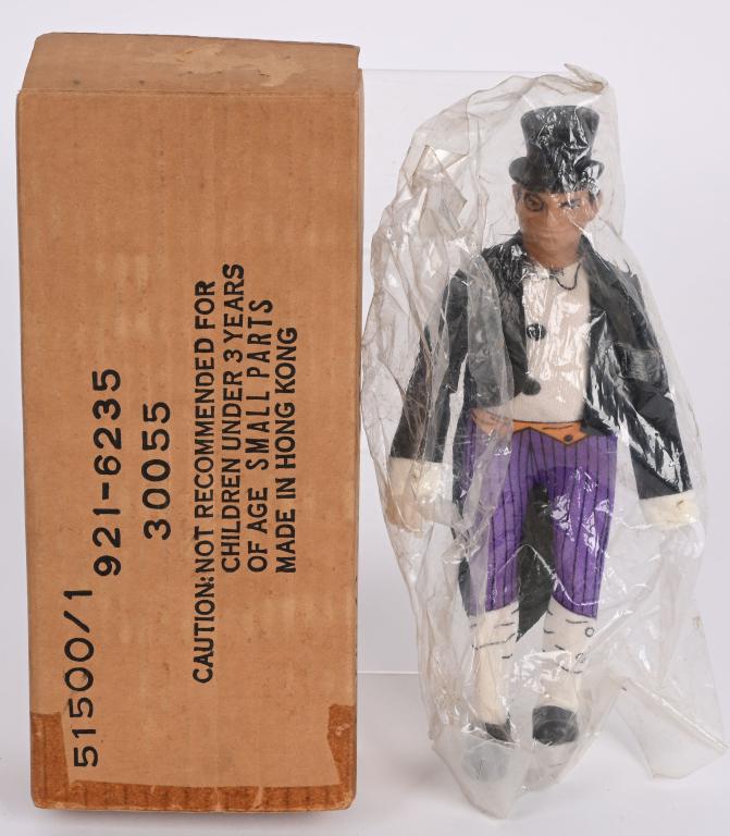 MEGO MAILAWAY PENGUIN ACTION FIGURE w/ BOX (1 of 2)
