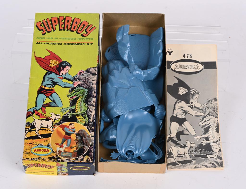 AURORA SUPERBOY MODEL KIT w/ BOX (1 of 3)