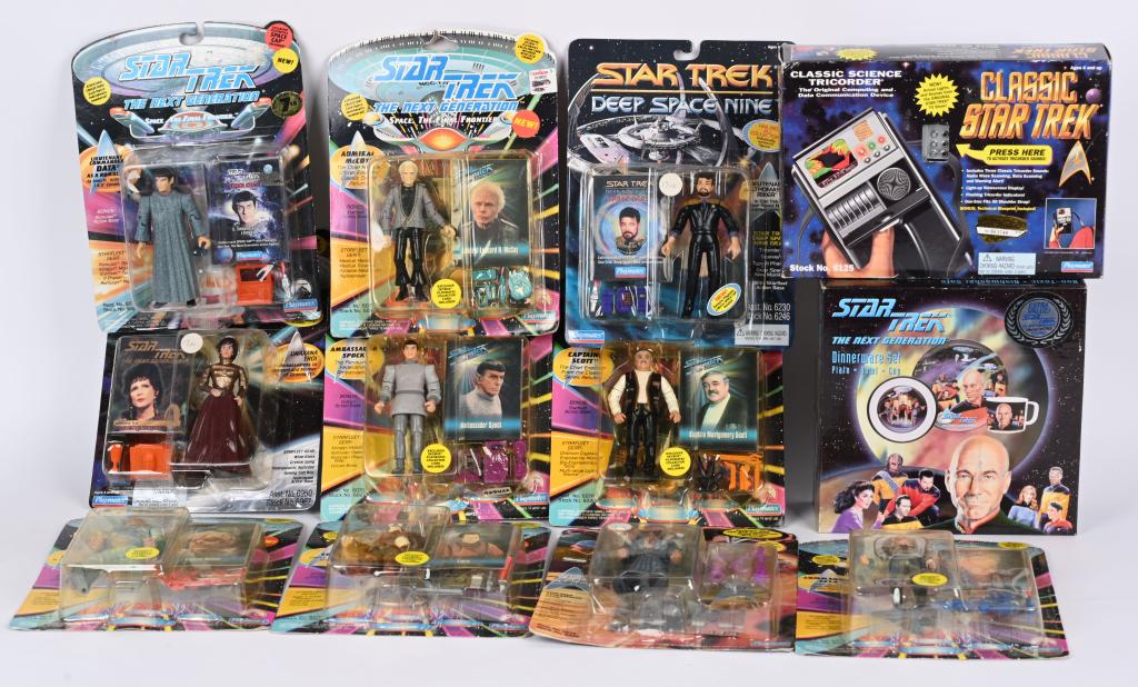 STAR TREK ACTION FIGURES & MORE (1 of 4)