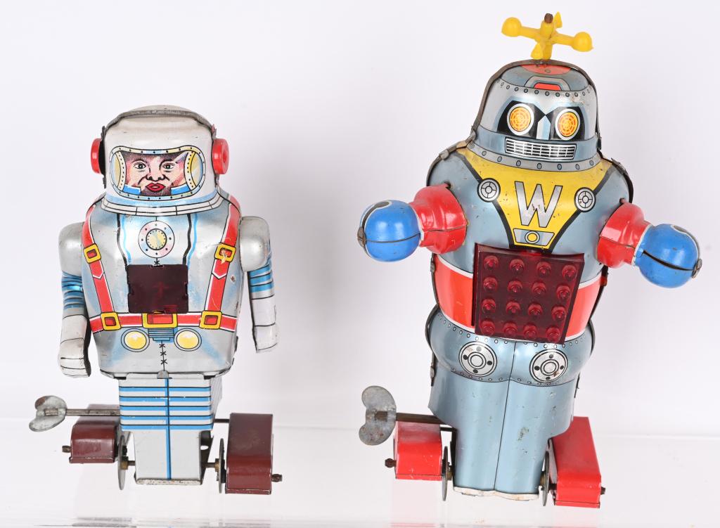 2- JAPAN TIN WINDUP SPACE TOYS, ROBOT & SPACE AN (1 of 4)