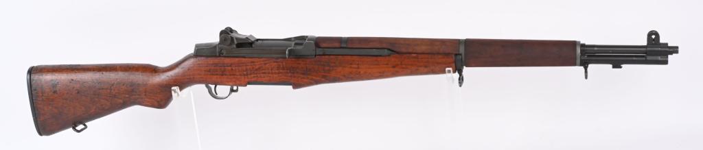 1954 HARRINGTON & RICHARDSON M1 GARAND RIFLE: SERIAL NUMBER 5588869 BARREL 24" CALIBER 30-06 GOV'T MANUFACTURED 1954. Produced at the end of the Korean war with 3 piece birch stock set and parkerized finish. All parts appear to be H&R mfg, with b