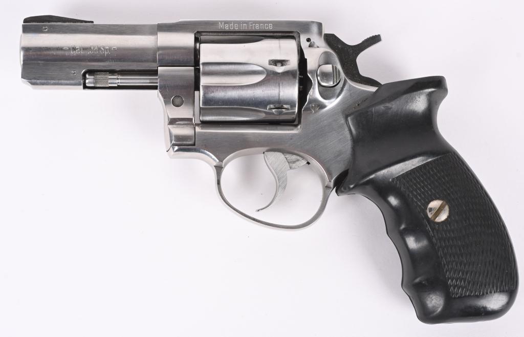 SCARCE FRENCH MANURHIN M88 STAINLESS REVOLVER: SERIAL NUMBER FD01317 BARREL 3" CALIBER 38 SPECIAL MANUFACTURED 1979-MID 1980'S. Developed to replace the French Manurhin model M73 revolver. A joint venture with Manurhin and Ruger and the final exam