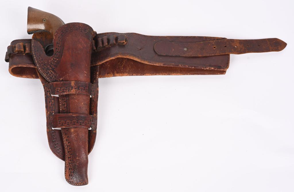 1880's COLT SAA HOLSTER & BELT: Referred to as mail order holsters as they were less expensive than the custom made rigs of the time. They were sold in the Sears and Wards catalogs and sent all over the country. Border tooled , It f