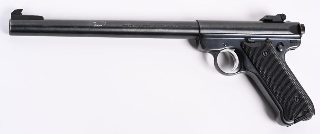 RUGER MARK II TARGET 22 W/ 10" BULL BARREL: SERIAL NUMBER 213-47791 BARREL 10" CALIBER 10" MANUFACTURED 1985. Blue finished steel with 10 round magazine. Bull barrel with adjustable sights. CONDITION, Very good with minor finish wear, excellent