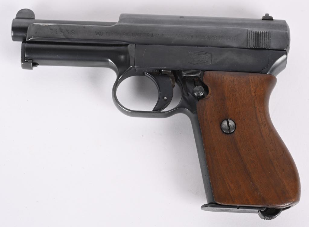 MAUSER MODEL 1914 7.65 PISTOL: SERIAL NUMBER 31558 BARREL 3 3/8" CALIBER 7.65 / .32 ACP MANUFACTURED 1914-1934. Blue finished with smooth walnut grips. Matching frame and slide with unnumbered barrel and spring guide. Kriegsmarine 