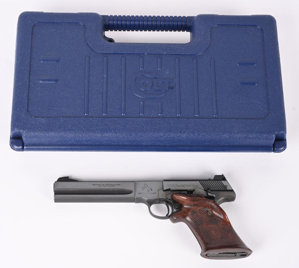 COLT WOODSMAN MATCHTARGET .22 MFG, 1952: SERIAL NUMBER 118215-S BARREL 6" CALIBER .22 LONG RIFLE MANUFACTURED 1952. Blue finished with adjustable sights. Marked "MATCHED TARGET" with Rampant Colt. Serial numbered on left side with COLT marki