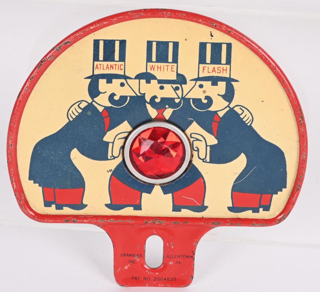 ATLANTIC WHITE FLASH GAS LICENSE PLATE TOPPER (1 of 2)
