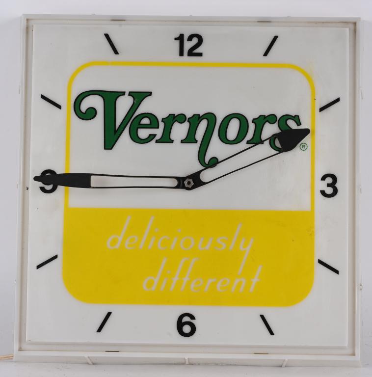 VERNORS GINDER ALE ESSEX CLOCK: All original and works. Did not lightup when tested may need bulb. 16" Excellent