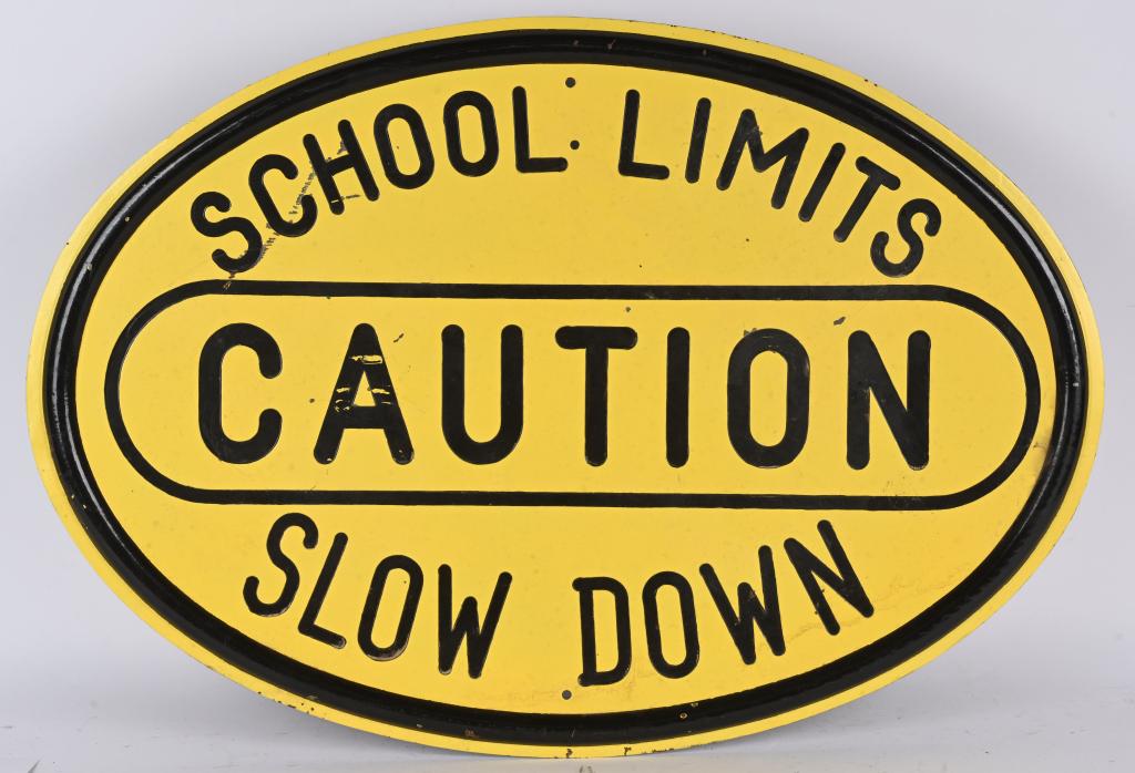 CAUTION SCHOOL SIGN (1 of 2)