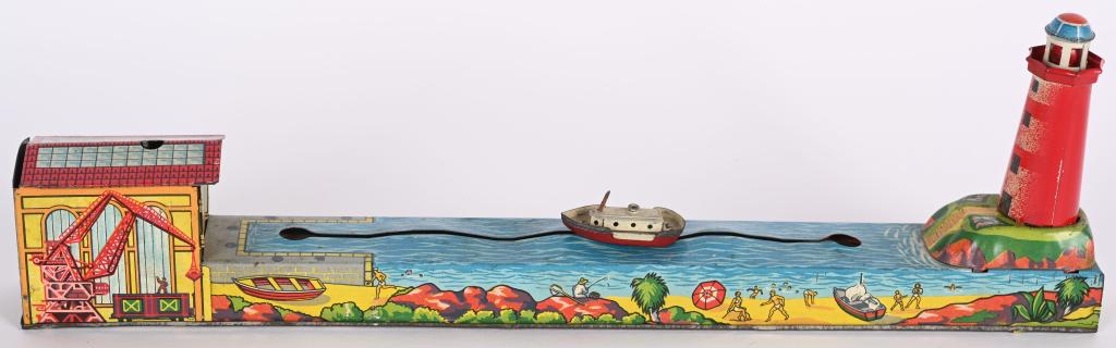 GERMAN TIN WINDUP BOAT TOY (1 of 4)