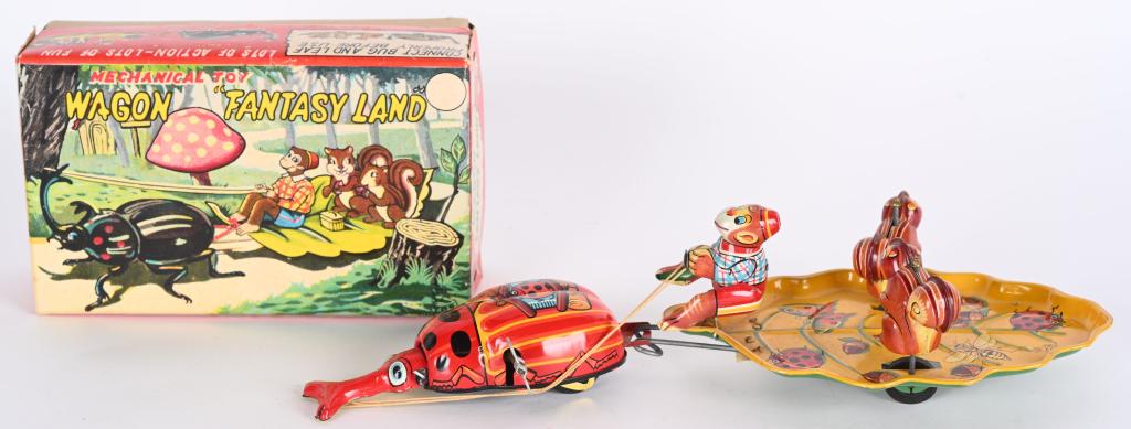 TPS TIN WINDUP WAGON FANTASY LAND w/ BOX (1 of 5)