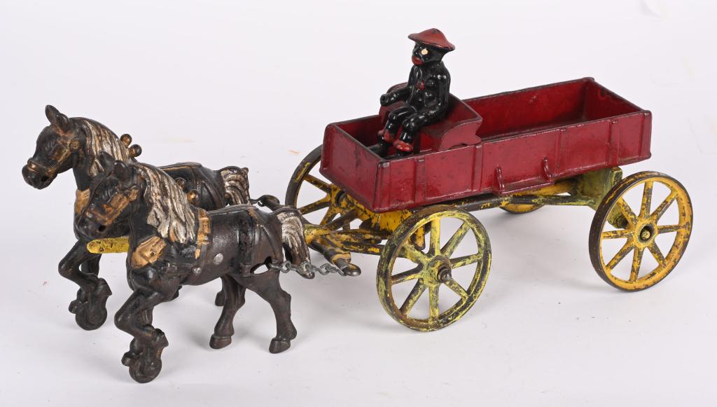 KENTON HORSE DRAWN WAGON w/ BLACK DRIVER (1 of 4)