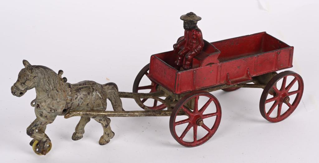 KENTON HORSE DRAWN WAGON w/ BLACK DRIVER (1 of 4)