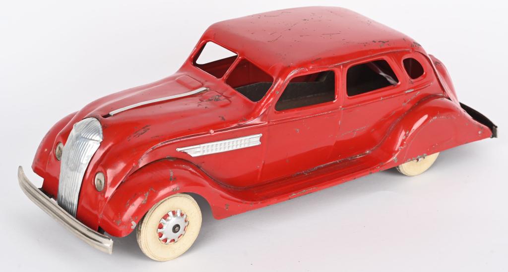 KINGSBURY WINDUP AIRFLOW SEDAN (1 of 5)