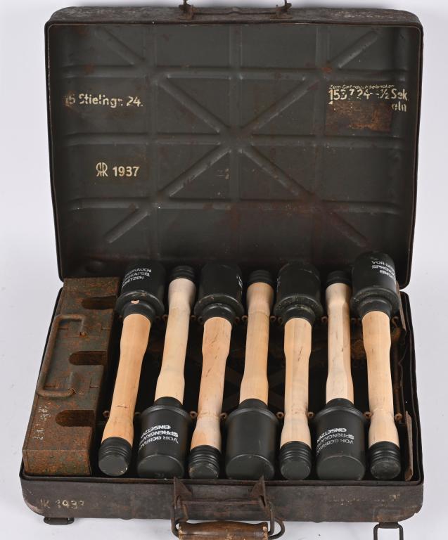WWII NAZI GERMAN WEHRMACHT GRENADE CARRIER CAN WW2: Roughly, 36.5cm tall, 48cm wide, 14cm thick, 1937 dated, stamped and tooled magnetic sheet metal construction M39 smoke grenade carrying case features a brazed, staggered, bar hinge to the bottom edge