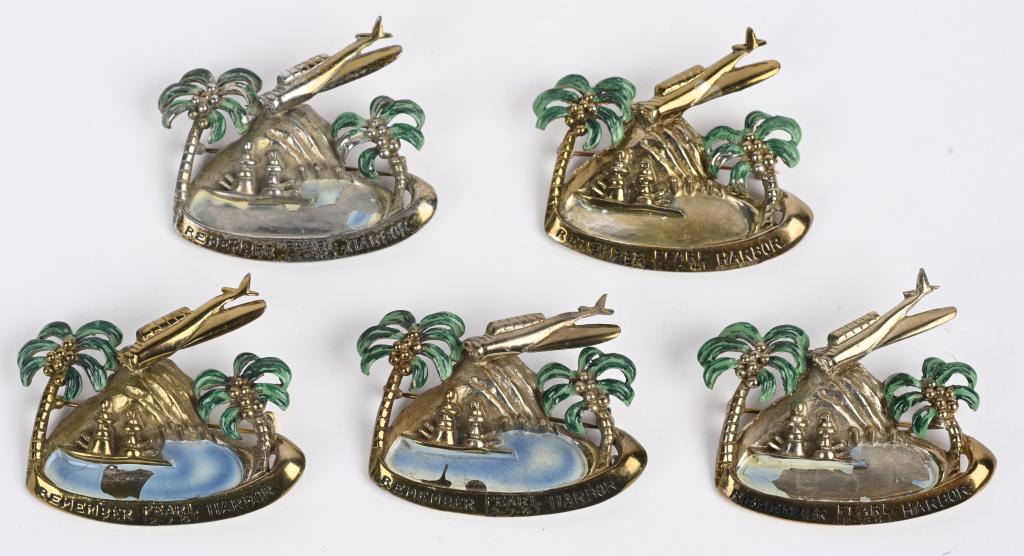 WWII REMEMBER PEARL HARBOR PIN LOT OF 5 WW2: Lot of 5, Remember Pearl Harbor Pins. This brooch has a "3-D" look to it with green painted Palm Trees, a docked Battleship, and a Japanese Zero flying into the harbor for the attack. This brooch is a