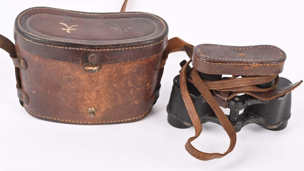 WWII JAPANESE NAVY 6X24 BINOCULARS IN CASE WW2: Nice clean pair of Japanese navy 6 x 24 binoculars. Optics are still quite clear with a couple of minor spots. Optics focus and adjust correctly. Nicely marked. Serial # 113637. Retains the majority o