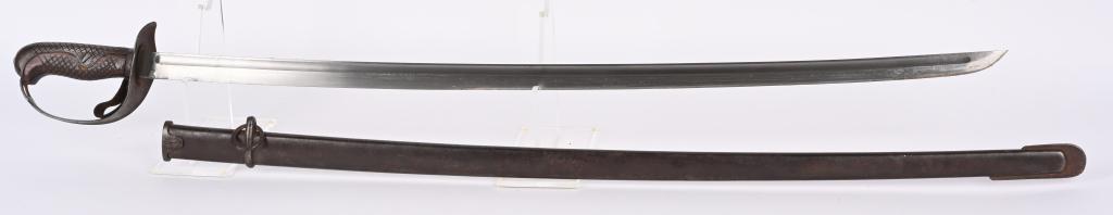 WWII JAPANESE CAVALRY "KO" NCO SWORD: World War II era Japanese NCO Sword - this is the Model 1889 "Ko" or Cavalry style, with hand guard. Matching serial numbers of 86286 on ricasso of blade and on scabbard drag. 32 1/2" bright blade. Sp