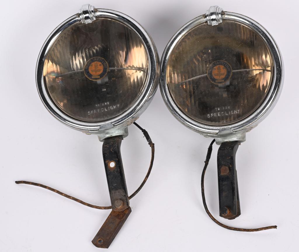 PAIR OF TRIPPE ACCESSORY DRIVING LIGHTS (1 of 3)